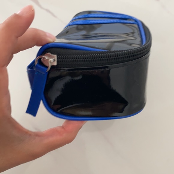 BRAND NEW Prestige Bundle! GlamGlow SuperMud & Laneige Water Sleeping Mask - Picture 10 of 10